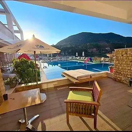 Iris Premium Hotel apartamentowy 3*