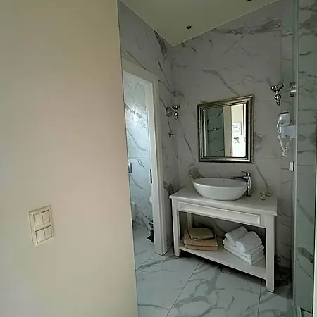 Iris Premium Hotel apartamentowy