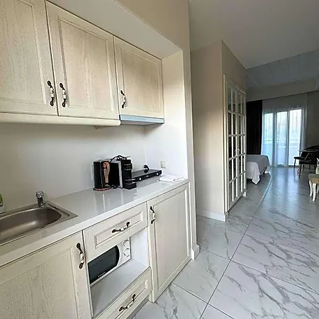 Hotel apartamentowy Iris Premium 3*