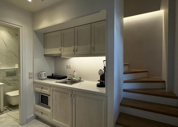 Iris Premium 3* Nydri (Lefkada)